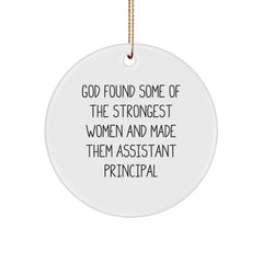 Funny Assistant Principal Gifts for Women, Circle Ornament with Inspirational Quotes, Gifts from Women for Assistant Principal, Christmas Unique Gifts - Image 1